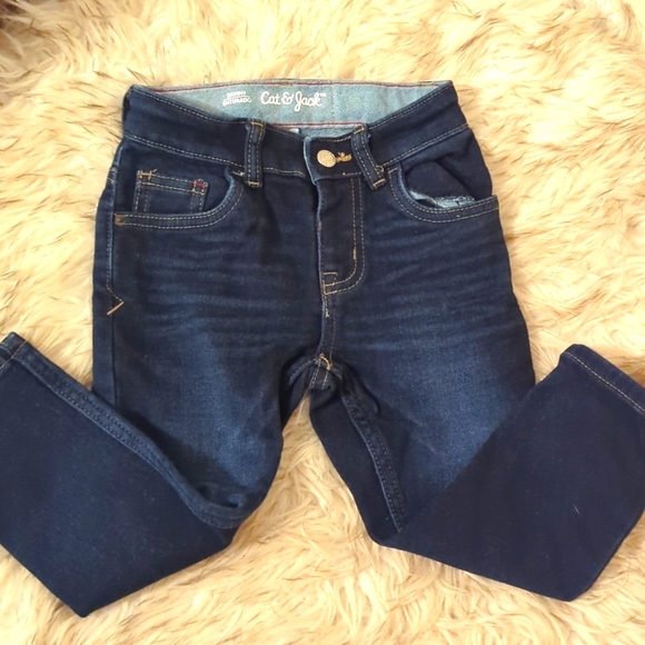 Soft stretchy Cat & Jack toddler skinny jeans - Picture 2 of 5